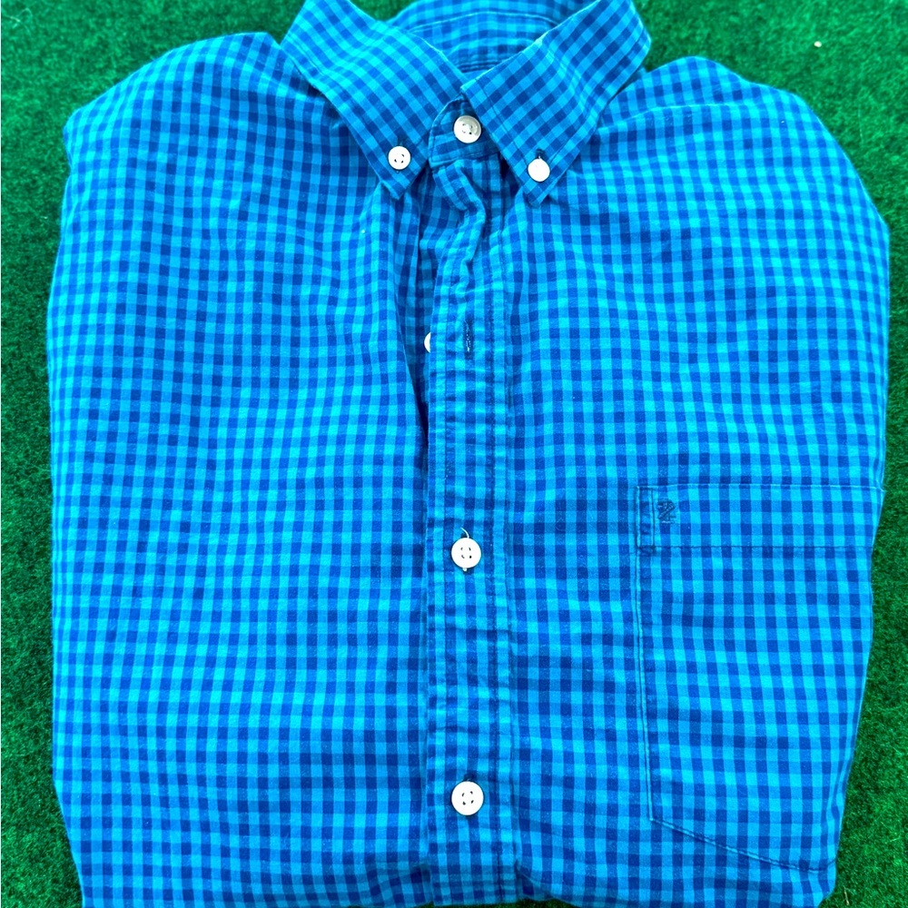 Men’s IZOD Long-Sleeve Button-Down Large